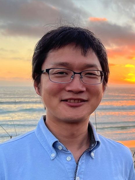 増永　英治・助教